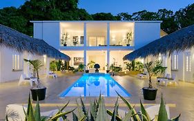 Adults-Only Hacienda Terra Taina